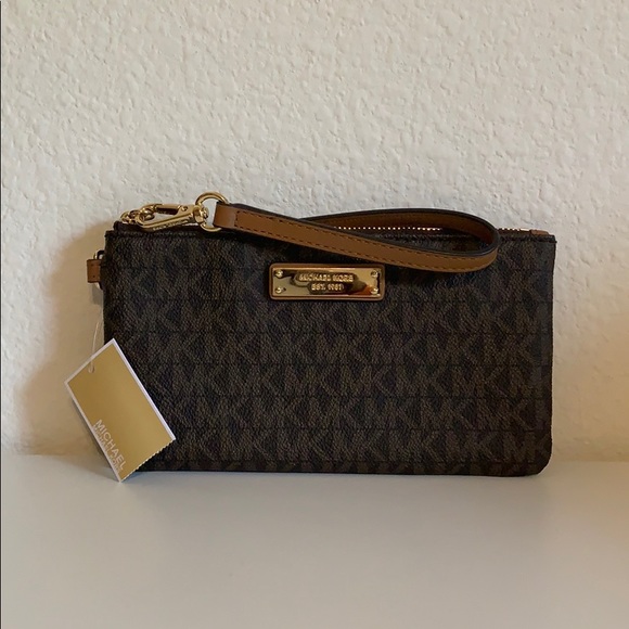 Michael Kors Jet Set brown medium wristlet NWT - Picture 2 of 7